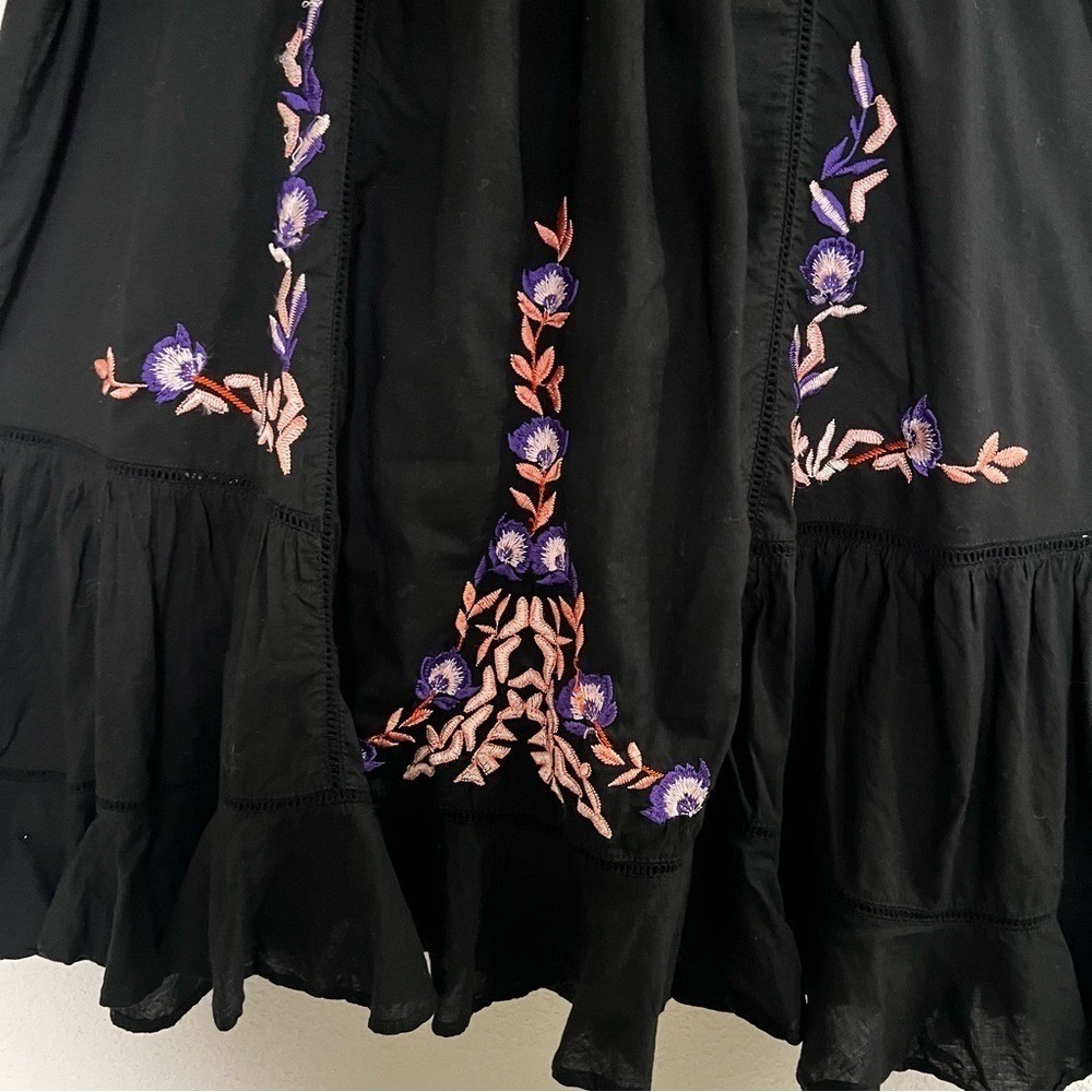 Free People Black‎ Floral Embroidered Mini Dress Boho Ruffle Bell Sleeve Pintuck - Picture 8 of 16